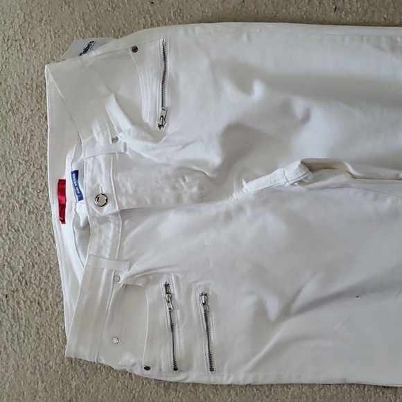 White denim capri/crop size 12 nwt - Picture 2 of 8